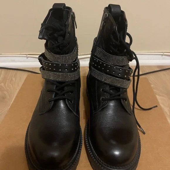 Steve Madden Black Combat Boots with zipper/lace-up with rhinestones. - Picture 12 of 15